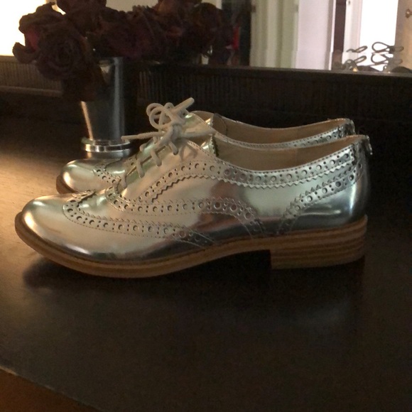 Metallic Sam Edelman shoes - Picture 3 of 4